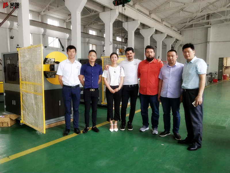 聽說，貝朗數(shù)控彎線機(jī)廠家來了外國(guó)客戶參觀？