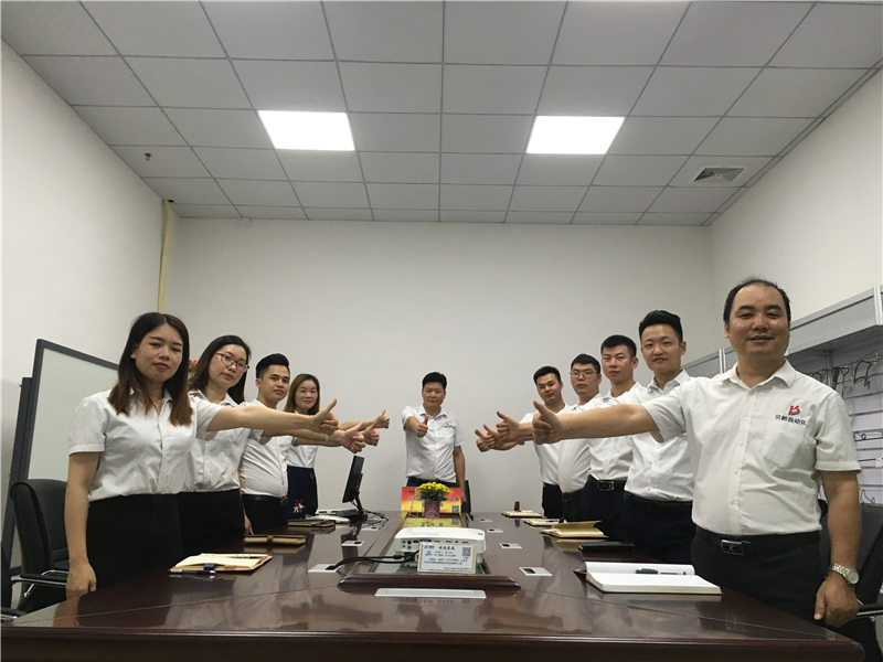 貝朗鋼絲自動(dòng)成型機(jī)著裝、工作的要求是什么？